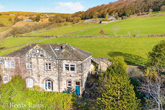 4 Bedroom Semi-Detached House For Sale In Midgley Road, Mytholmroyd, Hebden Bridge, West Yorkshire, HX7