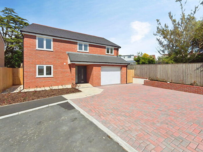 5 Bedroom Detached House For Sale In Clos Tir Ffynnon, Gorseinon, Swansea, SA4