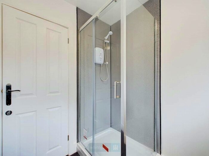 2 Bedroom Apartment To Rent In Market Street, Heanor, Derbyshire, DE75