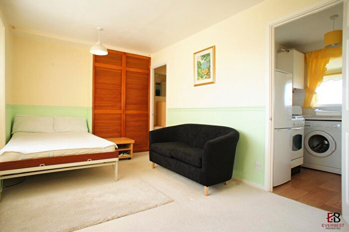 Studio To Rent In Rosedale, Wallsend, Newcastle Upon Tyne, NE28