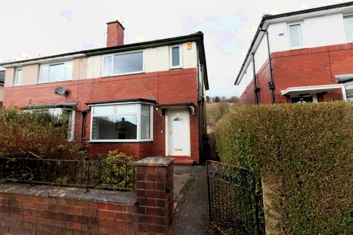 2 Bedroom House To Rent In West Green, Middleton, Manchester, M24