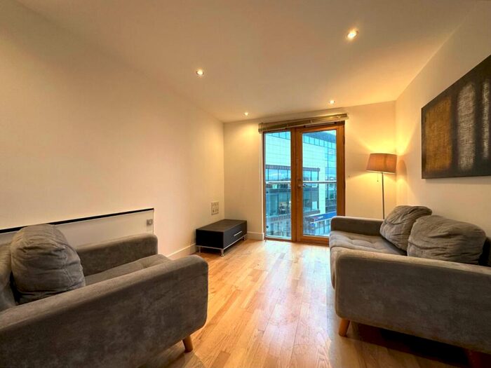 1 Bedroom Flat To Rent In The Boulevard, Leeds, West Yorkshire, Uk, LS10