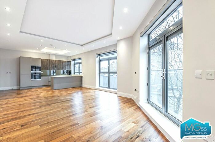 2 Bedroom Apartment To Rent In Muswell Hill, Muswell Hill, London, N10