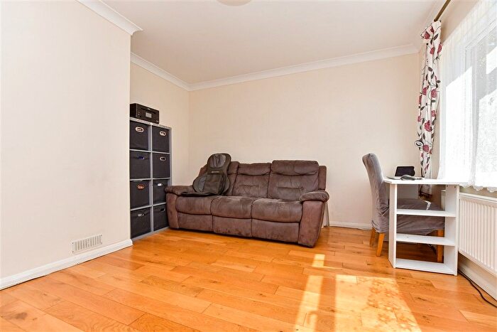 3 Bedroom Terraced House For Sale In Sandcross Lane, Reigate, Surrey, RH2