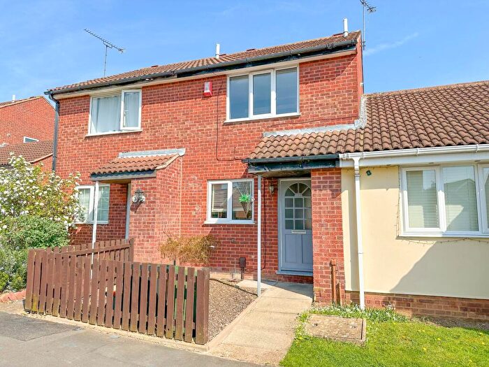 2 Bedroom Terraced House For Sale In Acorn Way, Wigston, LE18