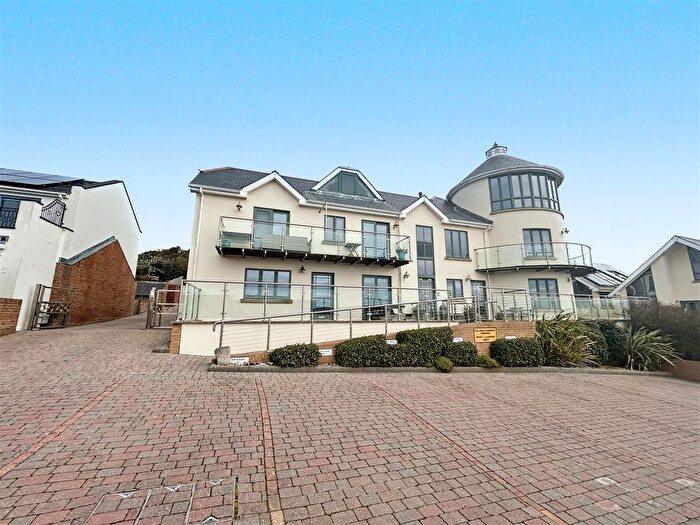 2 Bedroom Flat To Rent In Bowleaze Coveway, Weymouth, DT3