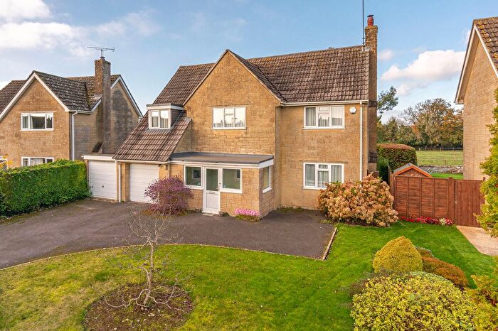 4 Bedroom Detached House For Sale In Besbury Park, Minchinhampton, Stroud, GL6