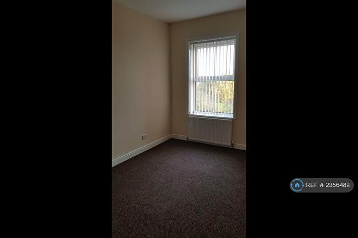 1 Bedroom Terraced House To Rent In Denton Terrace, Morley, Leeds, LS27