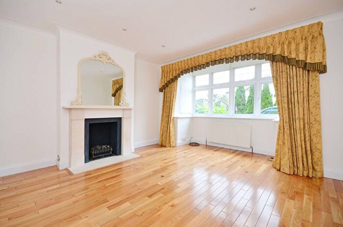 5 Bedroom Property To Rent In Circle Gardens, Wimbledon, London, SW19