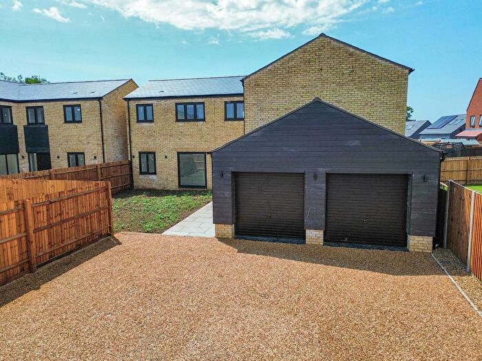 4 Bedroom Detached House For Sale In Quin Drive, Haynes, MK45