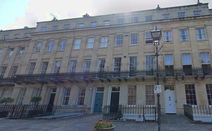 4 Bedroom Flat To Rent In Worcester Terrace, Bristol, BS8