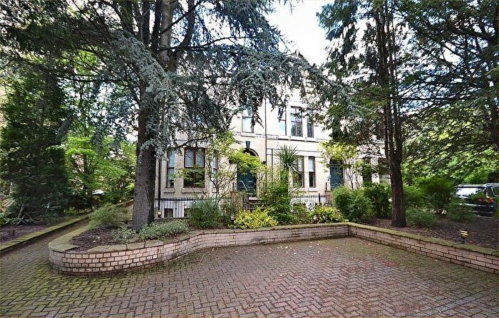 2 Bedroom Apartment To Rent In The Residence, Palatine Road, M20