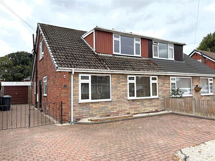 4 Bedroom Semi-Detached Bungalow For Sale In Broadacres, Carlton, Goole, DN14