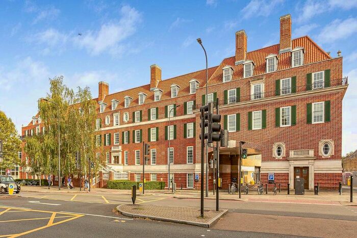 1 Bedroom Flat To Rent In Clapham Common South Side, London, SW4