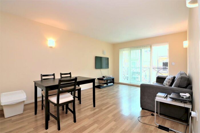 1 Bedroom Apartment To Rent In The Grainstore, Royal Victoria, E16