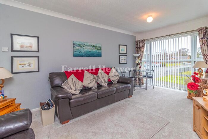 1 Bedroom Flat For Sale In Redcar Avenue, Ingol, Preston, PR2