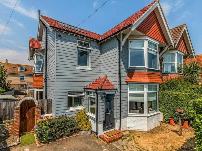 3 Bedroom Detached House To Rent In Belmont Street, Bognor Regis, West Sussex, PO21