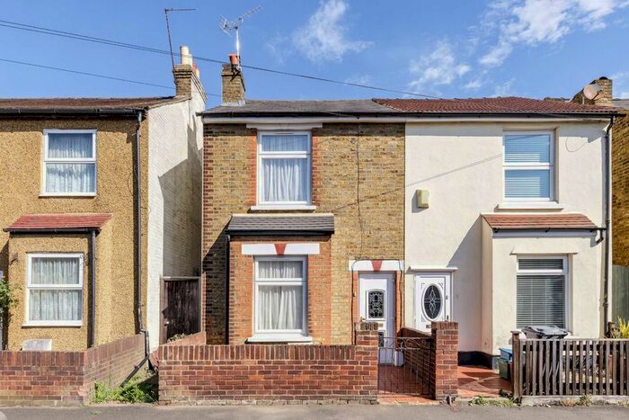 2 Bedroom Semi-Detached House To Rent In St. Georges Road, Feltham, TW13