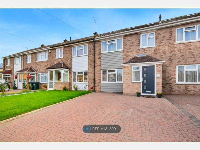 4 Bedroom Terraced House To Rent In Princes Avenue, Dartford, DA2