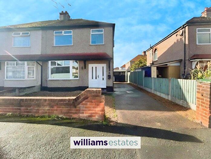 3 Bedroom House To Rent In Netley Road, Rhyl, LL18