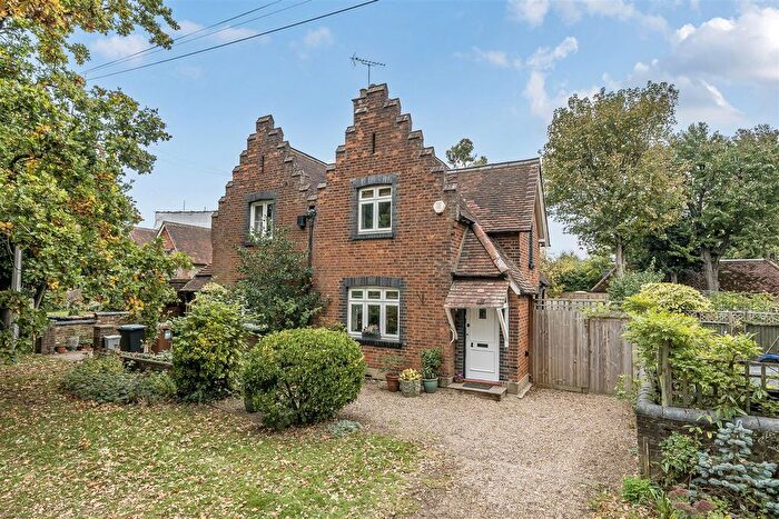 2 Bedroom Semi-Detached House For Sale In The Green, Croxley Green, Rickmansworth, WD3