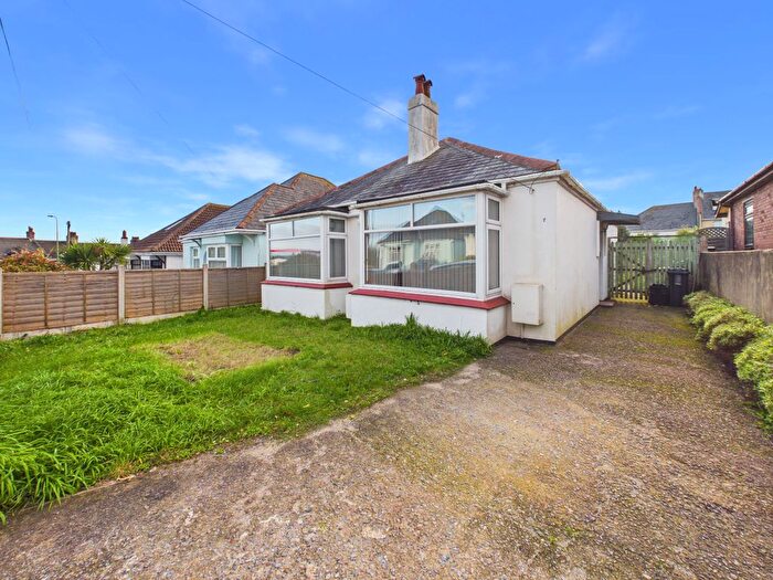 3 Bedroom Detached Bungalow For Sale In Tarraway Road, Preston, Paignton, TQ3