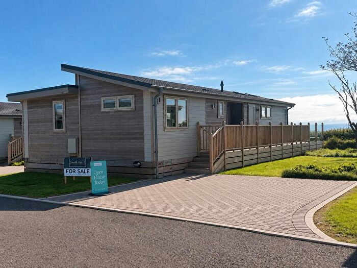 3 Bedroom Lodge For Sale In Seaview Holiday Park, Boswinger, St Austell, Cornwall, PL26