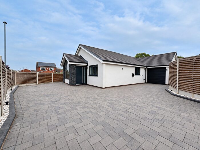 3 Bedroom Detached Bungalow For Sale In Kiln Close, Broughton Astley, Leicester, LE9