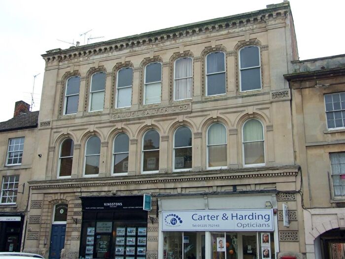 2 Bedroom Flat To Rent In Fore Street, Trowbridge, BA14