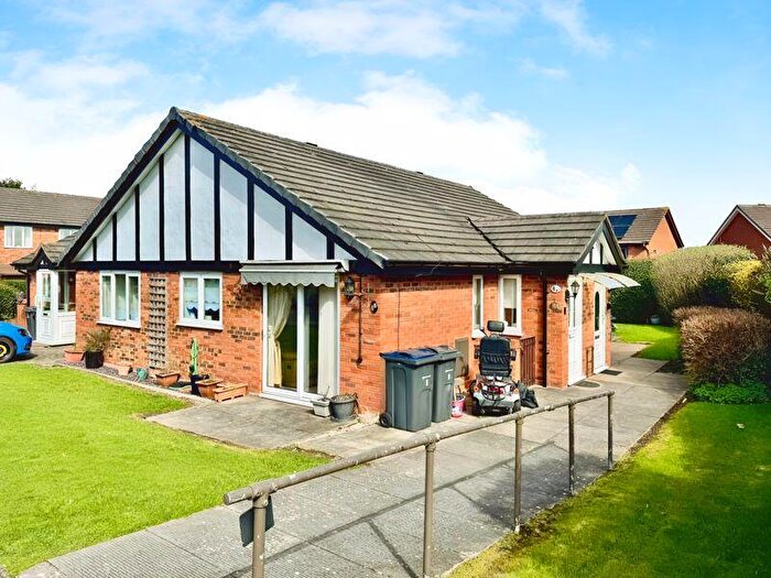 1 Bedroom Bungalow For Sale In Hargreave Close, Sutton Coldfield, B76