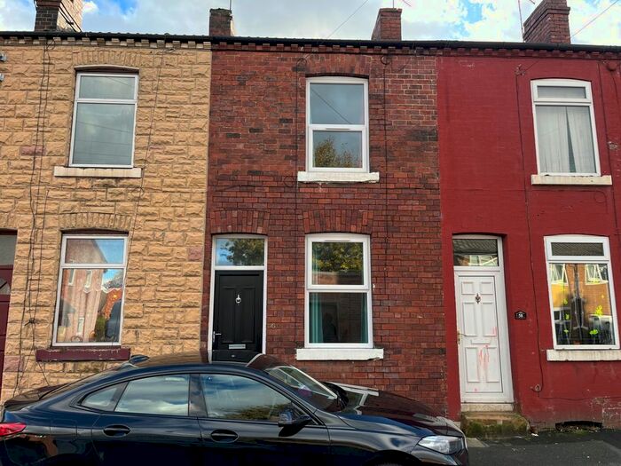 2 Bedroom Terraced House To Rent In Henry Street, Wakefield, WF2