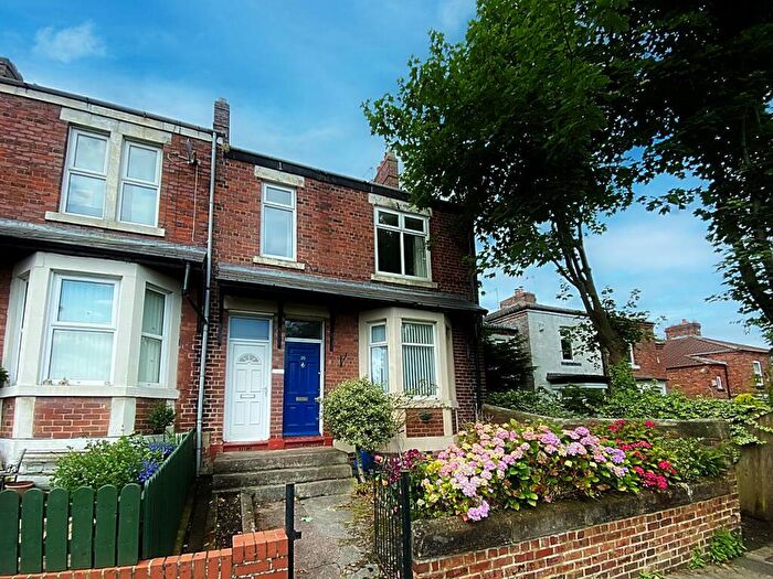 2 Bedroom Apartment For Sale In Roland Road, Wallsend, NE28