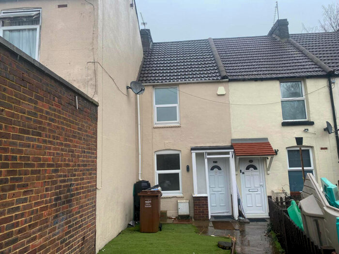 2 Bedroom Terraced House To Rent In Vicarage Road, Gillingham, Kent, ME7