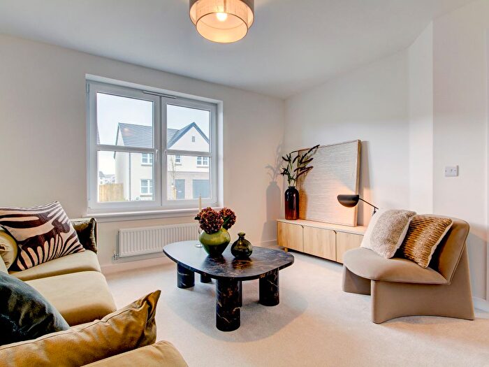 4 Bedroom Detached House For Sale In "The Shira" At Main Street, Crossgates, KY4