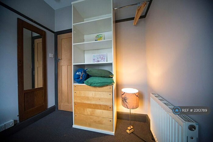 5 Bedroom Terraced House To Rent In Bushey Hill Road, London, SE5
