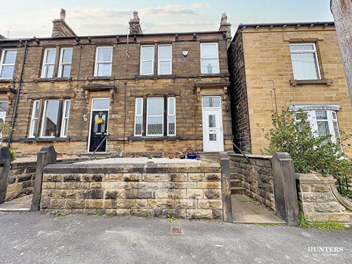 3 Bedroom End Of Terrace House For Sale In Belle Vue Street, Healey Batley, WF17