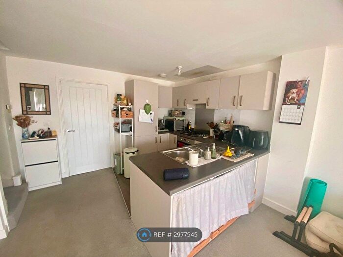 2 Bedroom Semi Detached House To Rent In Fortibus Road, Exeter, EX2