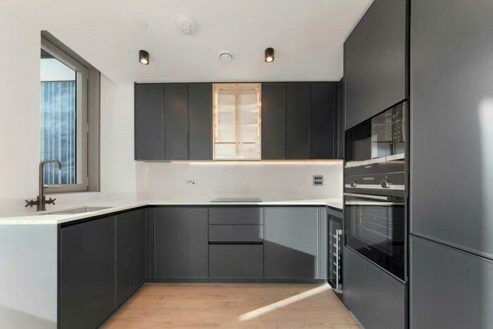 2 Bedroom Apartment To Rent In Bollinder Place, London, EC1V