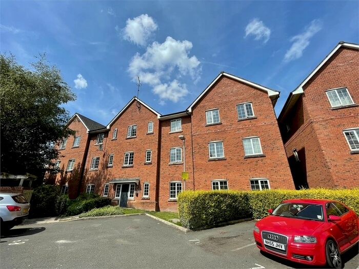 1 Bedroom Flat To Rent In Douglas Chase, Radcliffe, Manchester M26