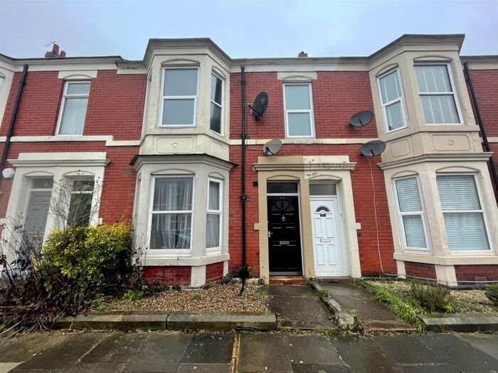3 Bedroom Flat To Rent In Newlands Road, Newcastle Upon Tyne, NE2
