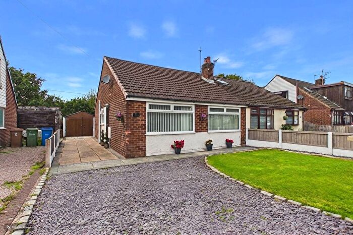 2 Bedroom Semi-Detached Bungalow For Sale In Pennine Avenue, Euxton, PR7