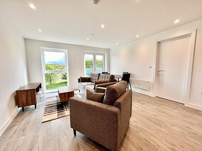 2 Bedroom Apartment To Rent In Alexandra Park, LS4