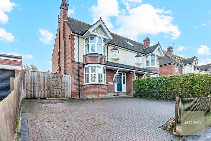 5 Bedroom Semi Detached House For Sale In College Road, Maidstone, ME15