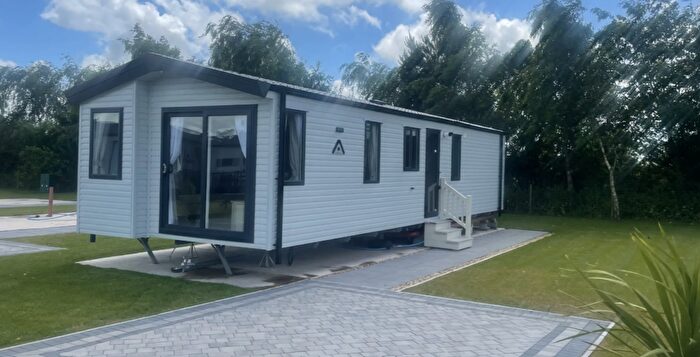 2 Bedroom Park Home For Sale In Atlas Debonair, Highfield Fisheries Leisure Lodge Park, Ghants Lane, Hambleton, FY6