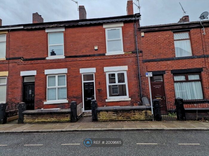 2 Bedroom Terraced House To Rent In Bridgefield Street, Radcliffe, Manchester, M26