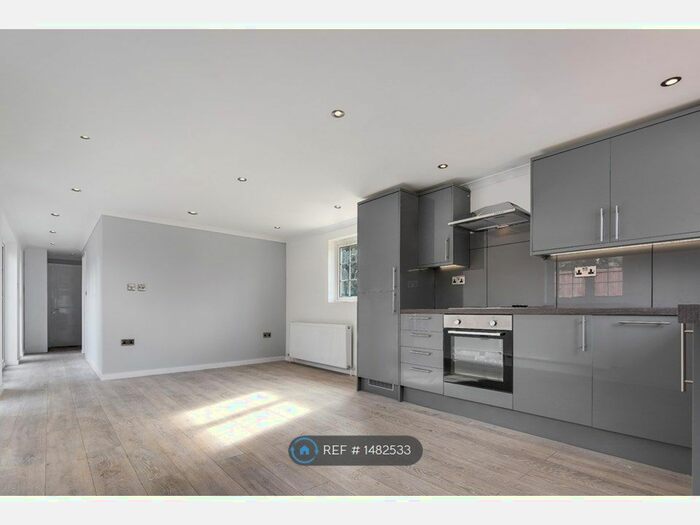 2 Bedroom Semi-Detached House To Rent In Harlow Road, Sawbridgeworth, CM21