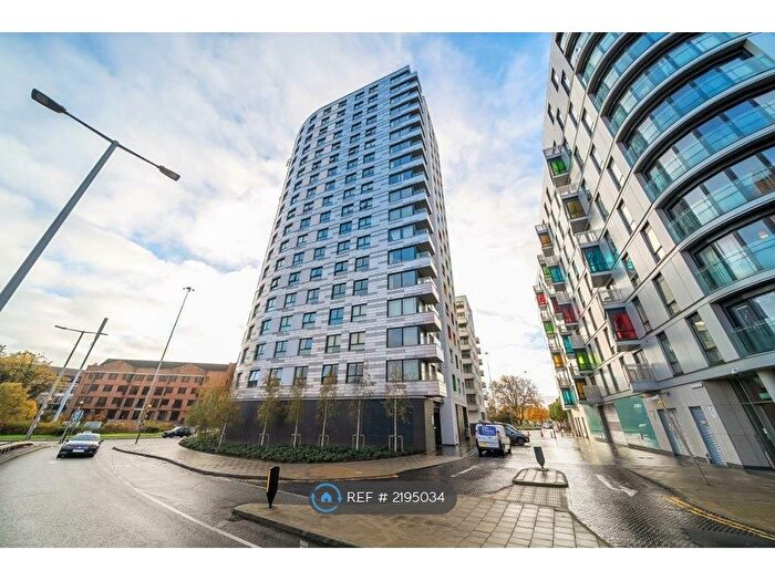 2 Bedroom Flat To Rent In Hewitt, Reading, RG1