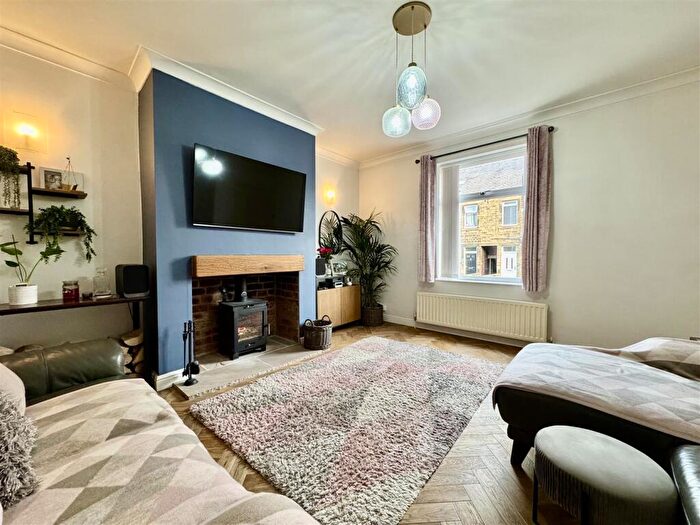 3 Bedroom Character Property For Sale In Second Avenue, Dalton, Huddersfield, HD5