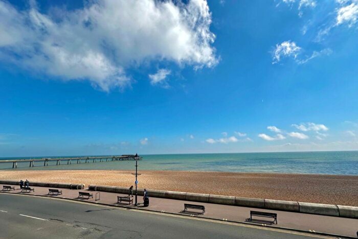 2 Bedroom Apartment For Sale In Prince Of Wales Terrace, Deal, Kent, CT14