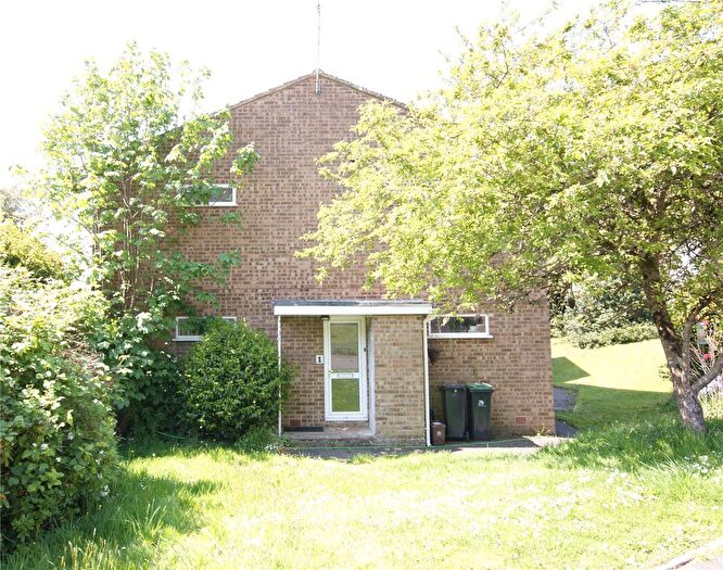 2 Bedroom Flat To Rent In Henbury Rise, Corfe Mullen, Wimborne, Dorset, BH21